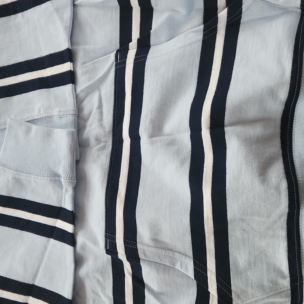 Old NAVY Classic Striped Blue and Black Men's Hoodie Large - Picture 16 of 17